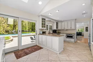 5 Fox Ln, Locust Valley, NY 11560 - Photo 11