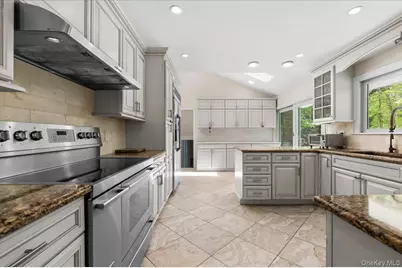 5 Fox Lane, Locust Valley, NY 11560 - Photo 15