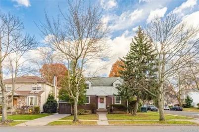 97 Wescott Boulevard, New York, NY 10314 - Photo 1
