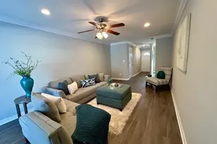 44 Mainsail Dr, Patchogue, NY 11772 - Photo 5