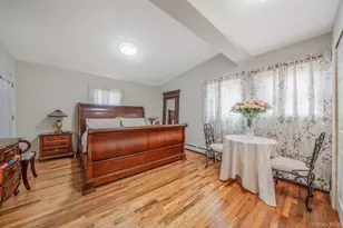 34 E Beech St, Central Islip, NY 11722 - Photo 13