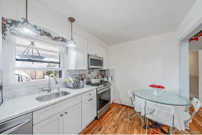 34 E Beech Street, Central Islip, NY 11722 - Photo 11
