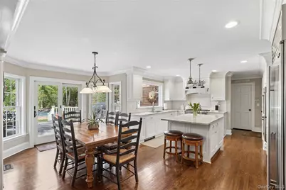 11 Cobblestone Court, Centerport, NY 11721 - Photo 13