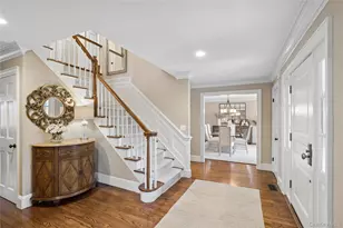 11 Cobblestone Ct, Centerport, NY 11721 - Photo 7