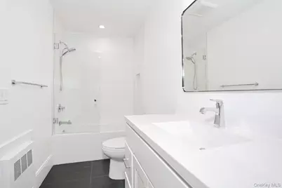 60 Silverwood Circle, Suffern, NY 10901 - Photo 21