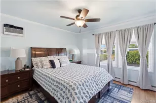 1433 Manatuck Blvd, Bay Shore, NY 11706 - Photo 17