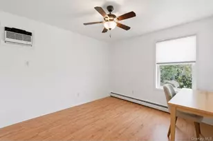 1433 Manatuck Blvd, Bay Shore, NY 11706 - Photo 15