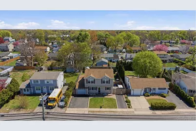 1433 Manatuck Boulevard, Bay Shore, NY 11706 - Photo 29