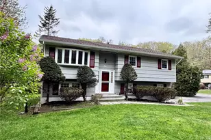 1 Bristol Ct, New City, NY 10956 - Photo 3