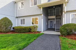 157 Carriage Ct, Yorktown Heights, NY 10598 - Photo 19