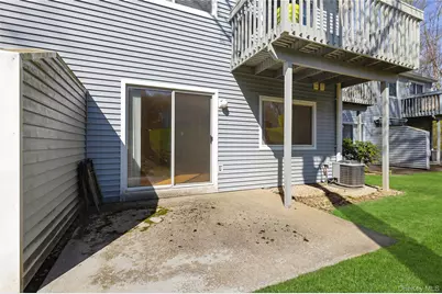 157 Carriage Court #E, Yorktown Heights, NY 10598 - Photo 17