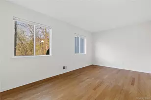 157 Carriage Ct, Yorktown Heights, NY 10598 - Photo 13
