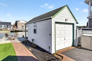 69 Forest Ave, Massapequa, NY 11758 - Photo 41