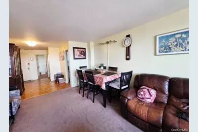 8900 170th Street #12F, Jamaica, NY 11432 - Photo 5