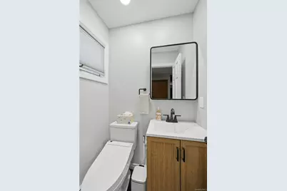 38 Ormond Avenue, Selden, NY 11784 - Photo 15