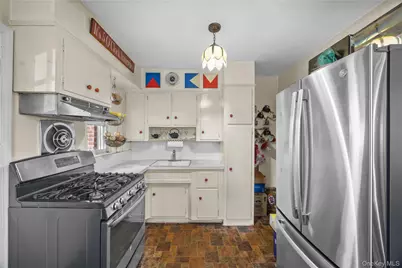 13817 64th Avenue, Flushing, NY 11367 - Photo 13