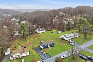 19 Reservoir Ave, Unionville, NY 10988 - Photo 3