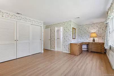 39 Shebar Drive, Islip, NY 11751 - Photo 25