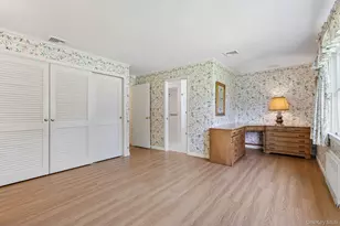39 Shebar Dr, Islip, NY 11751 - Photo 25