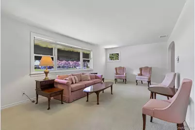 39 Shebar Drive, Islip, NY 11751 - Photo 7