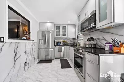 36 Ronald Drive E, Amityville, NY 11701 - Photo 13