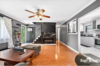 36 Ronald Drive E, Amityville, NY 11701 - Photo 11