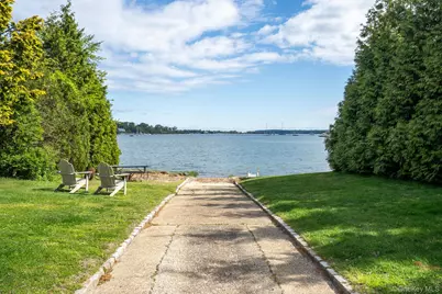 1 Seawanhaka Place, Oyster Bay, NY 11771 - Photo 23