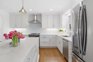 1 Seawanhaka Pl, Oyster Bay, NY 11771 - Photo 13