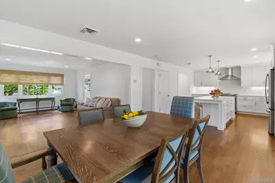 1 Seawanhaka Place, Oyster Bay, NY 11771 - Photo 7
