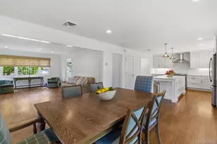 1 Seawanhaka Pl, Oyster Bay, NY 11771 - Photo 7