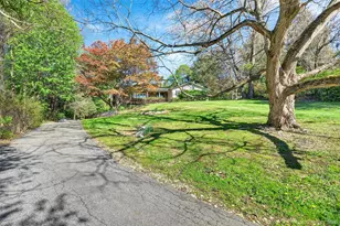 18 Patti Pl, Hopewell Junction, NY 12533 - Photo 3