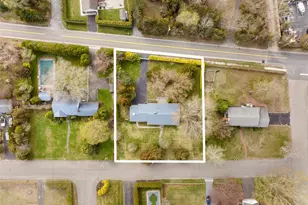 4 Hampton Harbor Ln, Hampton Bays, NY 11946 - Photo 39