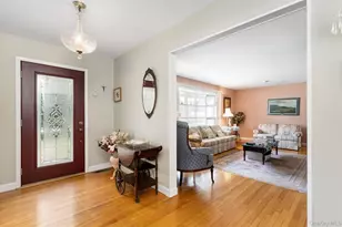 4 Hampton Harbor Ln, Hampton Bays, NY 11946 - Photo 19