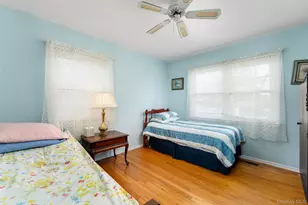 4 Hampton Harbor Ln, Hampton Bays, NY 11946 - Photo 21