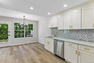 289 Glen Drive, Ridge, NY 11961 - Photo 17