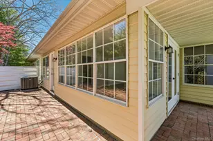 289 Glen Dr, Ridge, NY 11961 - Photo 35