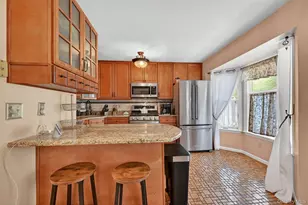 5 Mayer Dr, Middletown, NY 10940 - Photo 9
