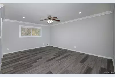 5-1A Dark Hollow Road #5-1A, Port Jefferson, NY 11777 - Photo 5