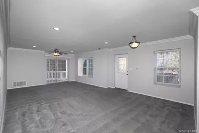 1 Pinnacle Drive #2, Port Jefferson, NY 11777 - Photo 5