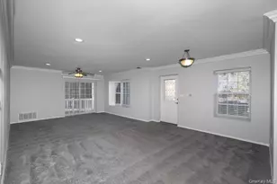 1 Pinnacle Dr, Port Jefferson, NY 11777 - Photo 5