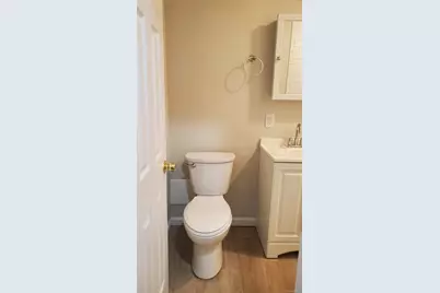 460 Old Town Road #22M, Port Jefferson Station, NY 11776 - Photo 9