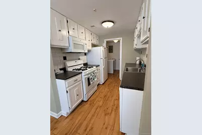 86 Birchwood Road #402, Medford, NY 11763 - Photo 3