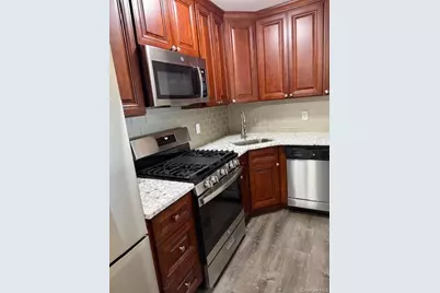460 Old Town Road #26D, Port Jefferson Station, NY 11776 - Photo 3