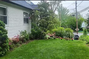 257 Schenck Ave, Great Neck, NY 11021 - Photo 7