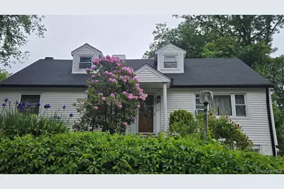 257 Schenck Avenue, Great Neck, NY 11021 - Photo 1