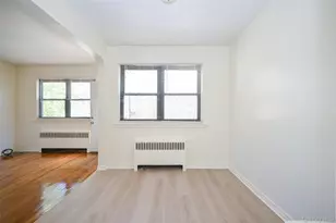 160-02 Booth Memorial Ave, Flushing, NY 11365 - Photo 11