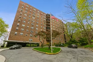 5500 5500 Fieldstone Rd, Bronx, NY 10471 - Photo 13
