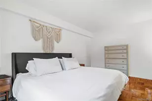 75-10 Yellowstone Blvd, Rego Park, NY 11374 - Photo 7
