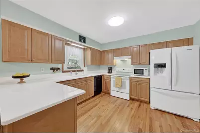 33 Farview Road, Hopewell Junction, NY 12533 - Photo 5