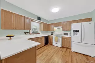 33 Farview Rd, Hopewell Junction, NY 12533 - Photo 5